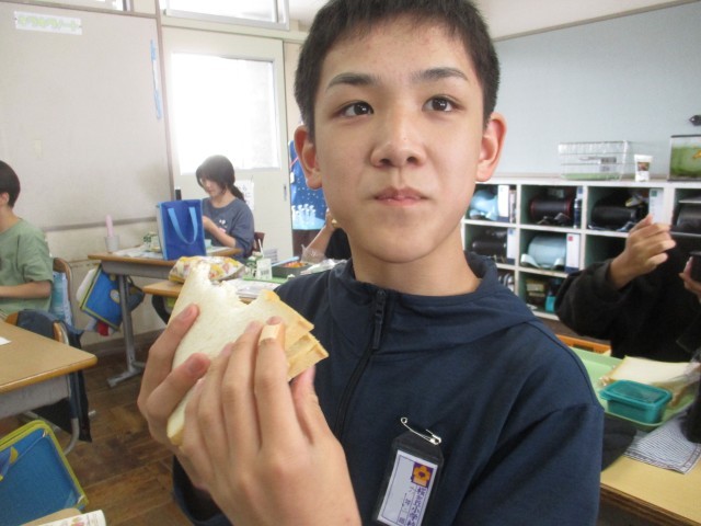 こちらもサンドイッチ！