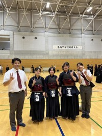 剣道女子団体の様子