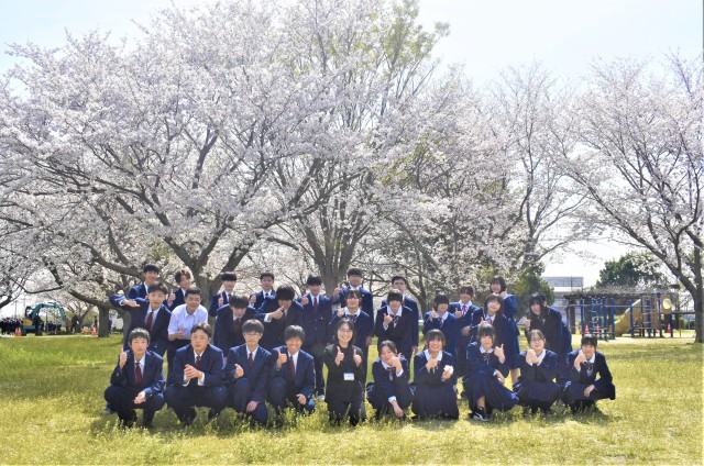 ４組