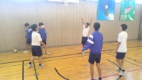昼休み男子バレー部